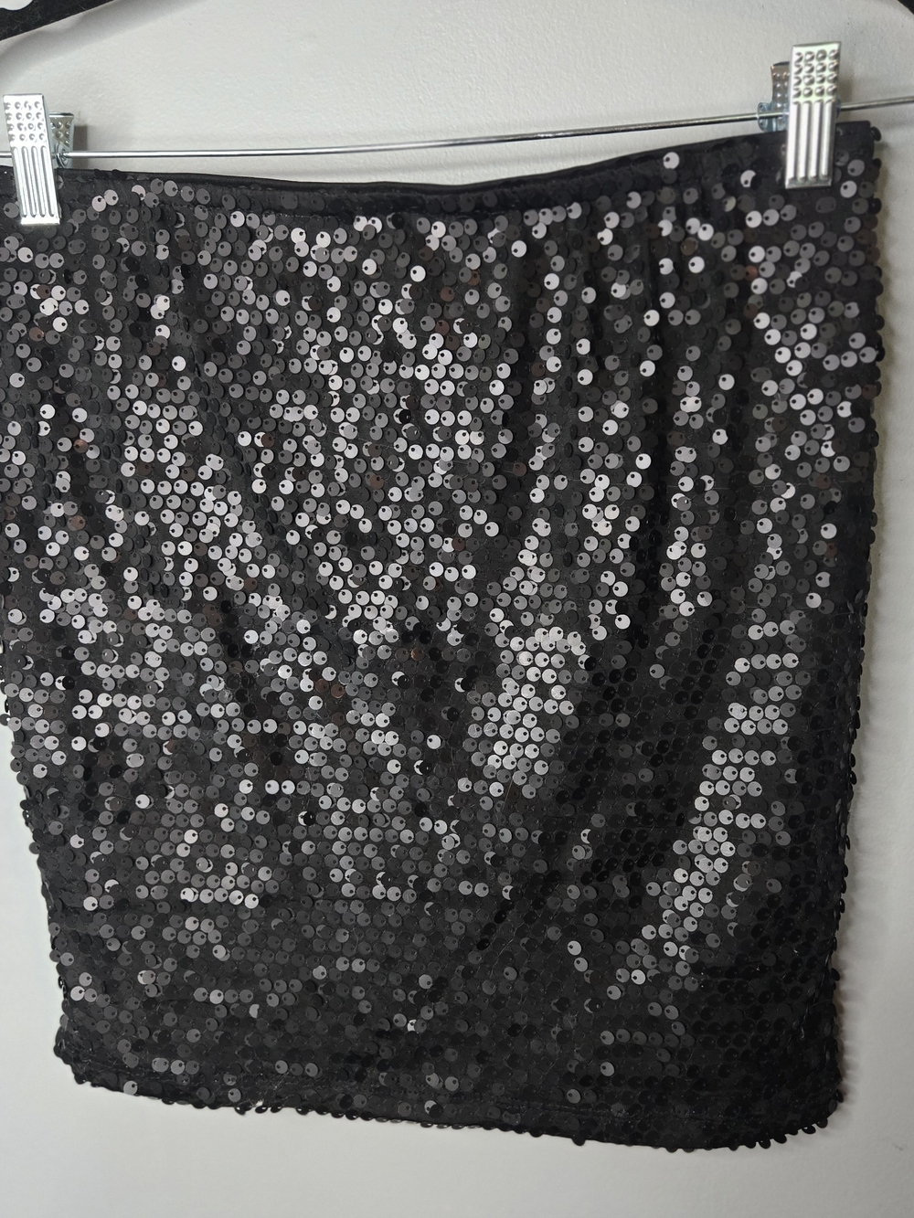 Black Sequin Mini Skirt Size Medium | Stretch Party Cocktail Holiday NYE - Picture 5 of 7